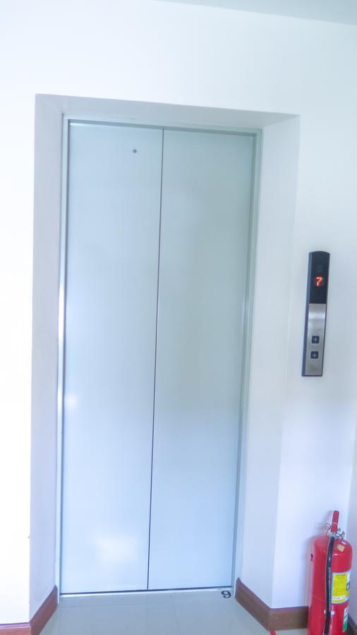 Hiran Residence Patong Екстериор снимка